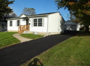 209 N Trask St, Aurora, IL 60505