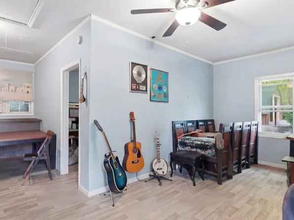 109 Sadler Ct, Nashville, TN 37210