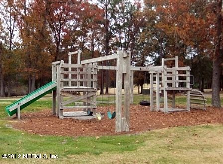 3rd image of 3561 Oglebay Dr