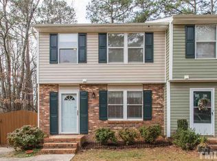 403 Shannonford Ct, Wake Forest, NC 27587