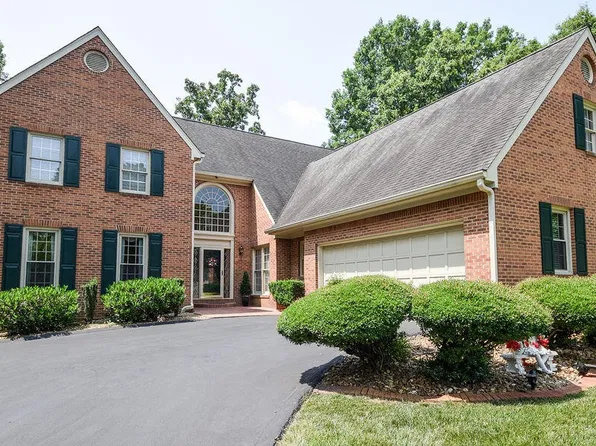 3943 Clairmont Dr NE, Cleveland, TN 37312