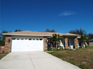 1627 SW 26th St, Cape Coral, FL 33914