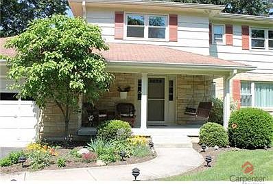 2nd image of 160 Pennridge Dr