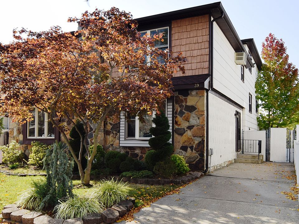 1st image of 39 Vineland Ave