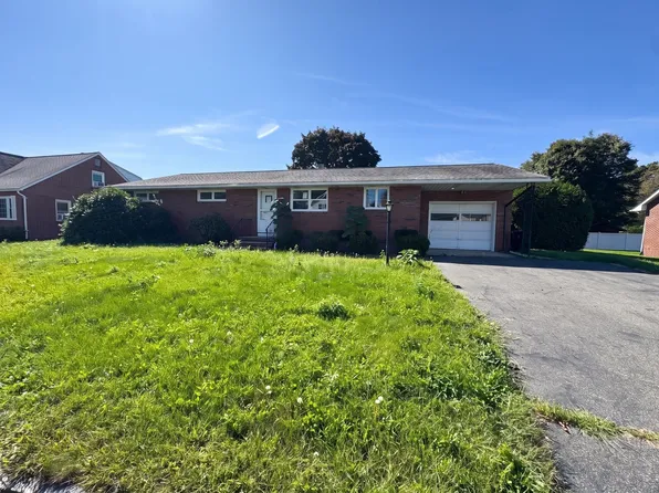 50 Van Horn St, Chicopee, MA 01013