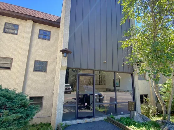 130 Foxfire Dr APT 104, Mount Pocono, PA 18344