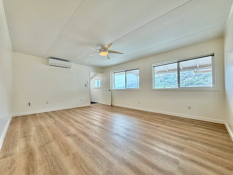 2541 Pauoa Rd — Photo 1