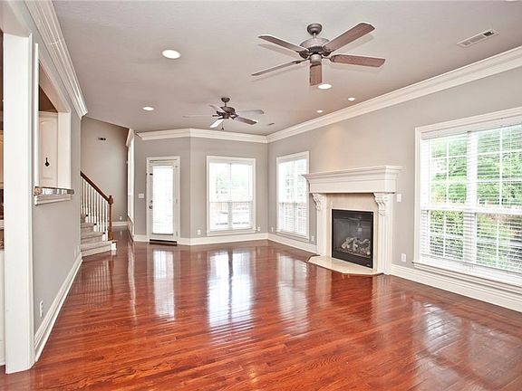 5th image of 2520 N Middleton Way