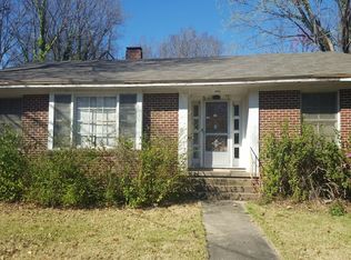 215 W 17th Ave, Pine Bluff, AR 71601