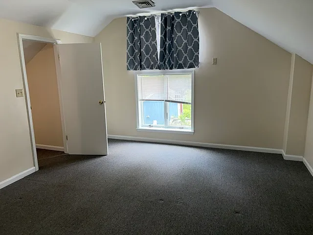 2nd floor bedroom