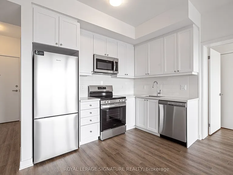 51 Clarington Blvd #502 — Photo 7