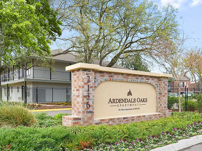 Ardendale Oaks Apartments — Photo 1