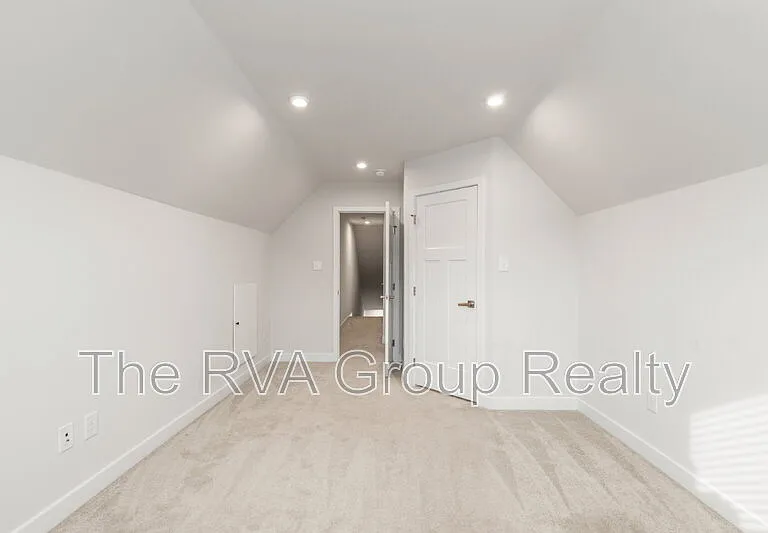 9065 Spring Green Loop — Photo 37