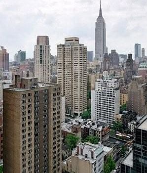 3rd image of 250 E 40th St APT 31A