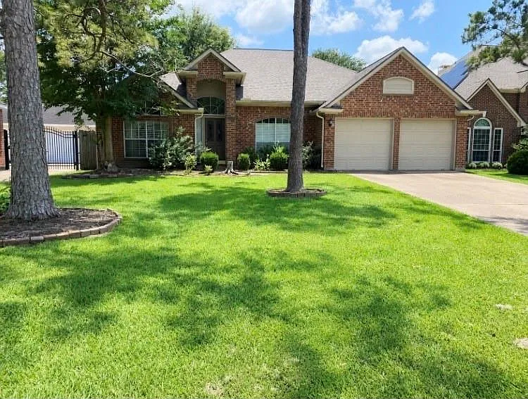 1142 Knoll Crest Ct — Photo 1