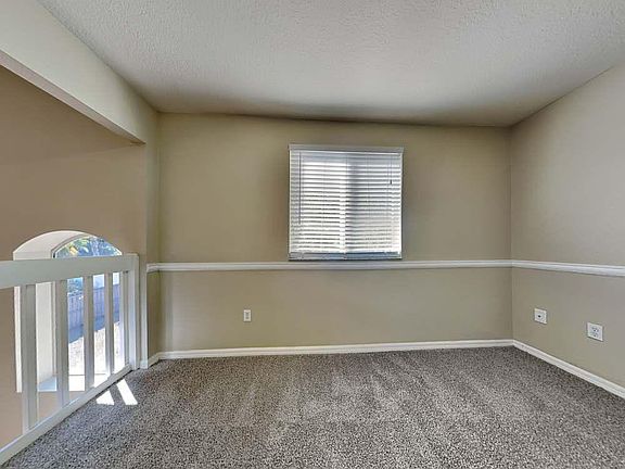 2nd image of 3331 Manor Cove Cir