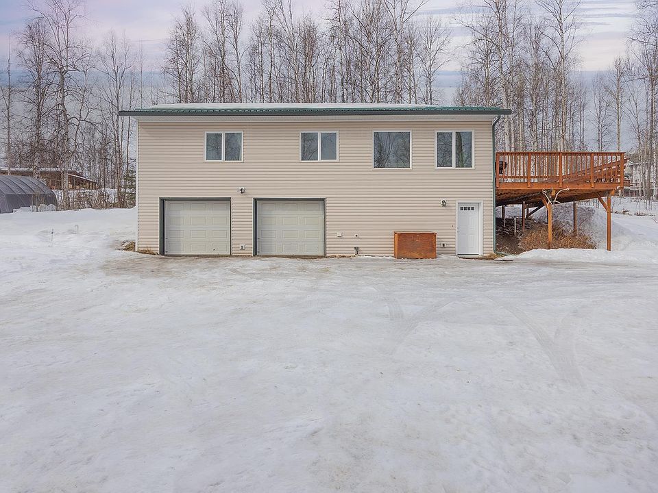 1st image of 901 Babe Ct
