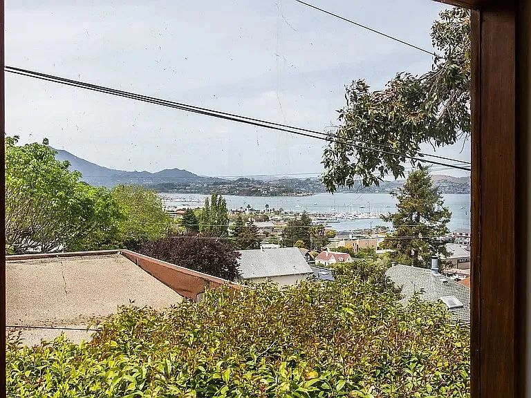 29 Glen Dr — Photo 21