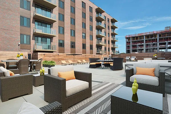 Rented by Ilite Realty Inc | media 16