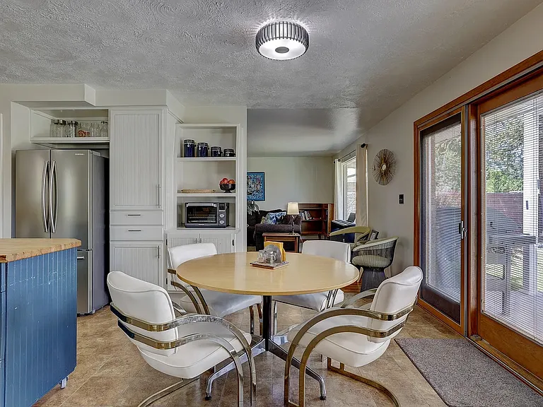 6712 W Hummel Dr — Photo 14