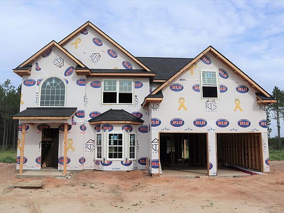 5th image of 34 Fairview Dr NE