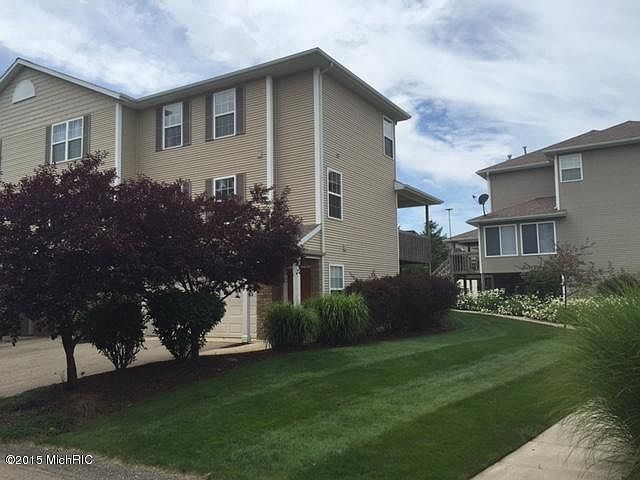 1st image of 8471 E Center Park Dr SW