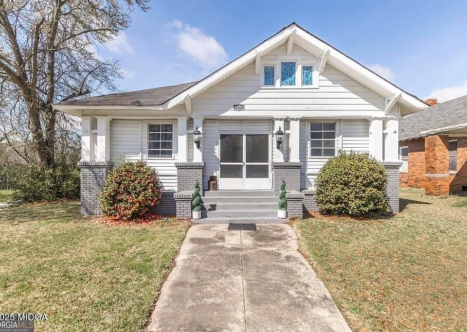 1st image of 1293 Courtland Ave