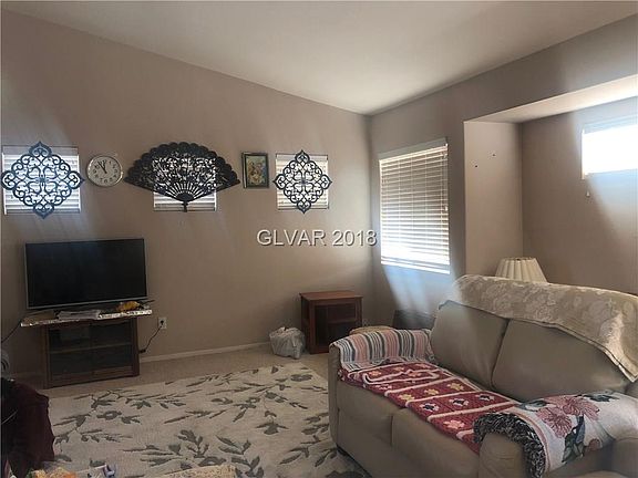 4th image of 2125 Mountain Sunset Ave