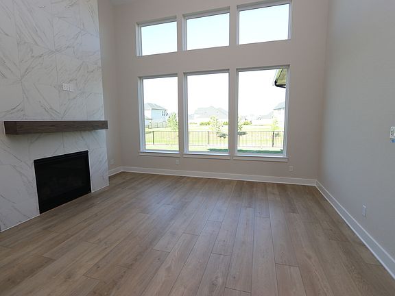 Barnhart Plan 7315 Sunny Oak Lane Great Room