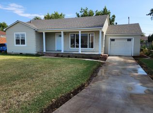 1032 E Broadway St, Altus, OK 73521