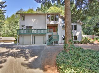2395 Pony Creek Rd, North Bend, OR 97459