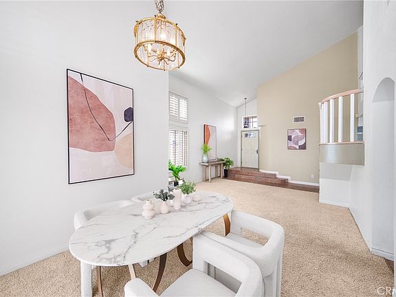 5th image of 7487 Holloway Rd