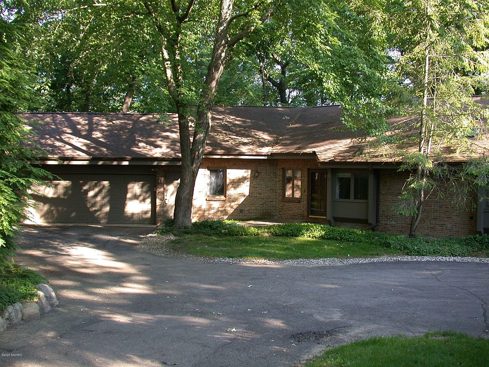 1st image of 7648 E Saint Andrews Cir
