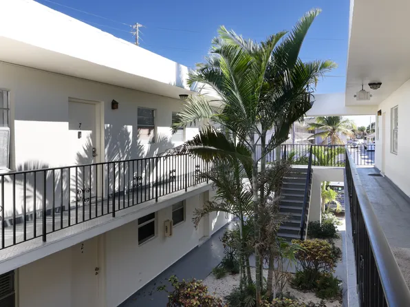 405 W 11th St, Hialeah, FL