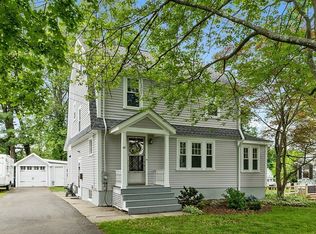 48 Fairview St, Leominster, MA 01453
