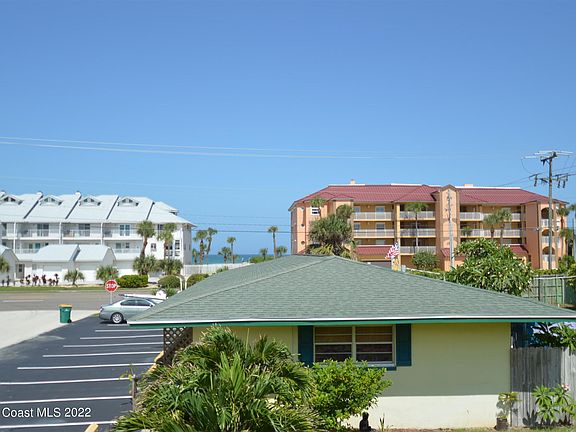 4th image of 131 Cinnamon Dr #131