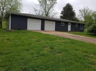 1328 Spring Dr, Herculaneum, MO 63048