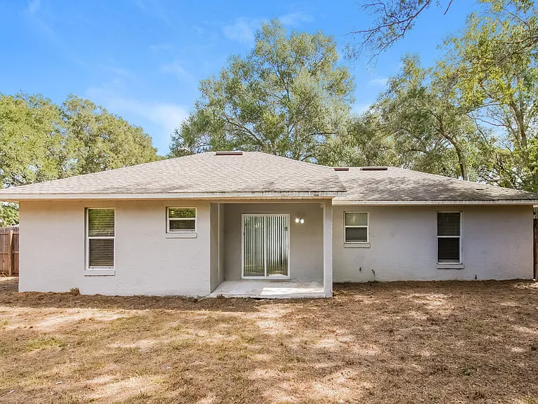 206 Howard Ct — Photo 15