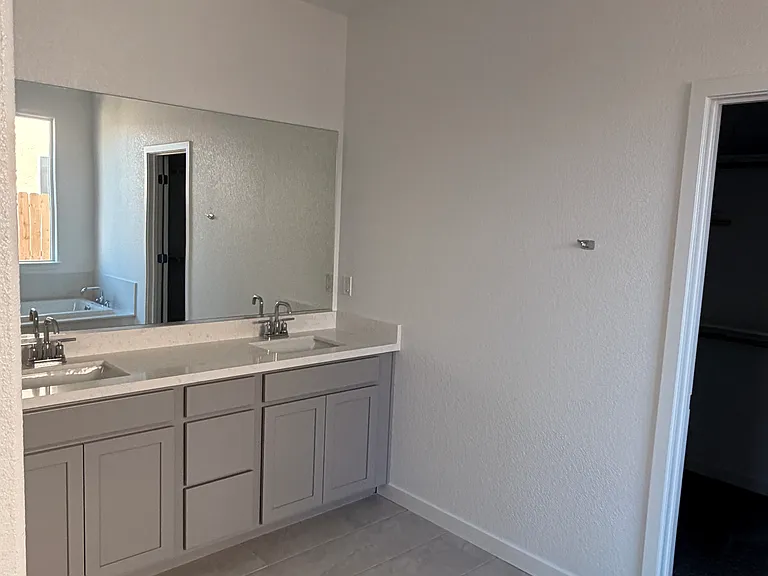 12771 Ironbow Way — Photo 11