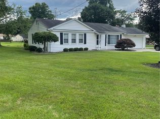 3930 Baymar Dr, Youngstown, OH 44511