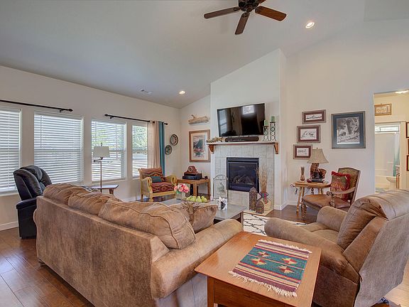 5th image of 1803 Windward Dr