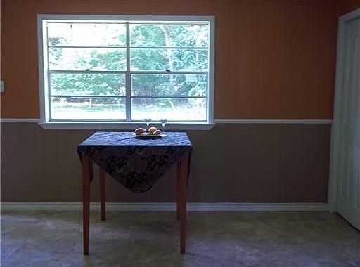 4th image of 11568 Harris Dr