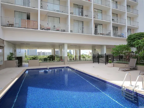1920 Ala Moana Blvd APT 802, Honolulu, HI 96815
