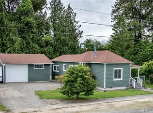 111 S Naches St, Buckley, WA 98321