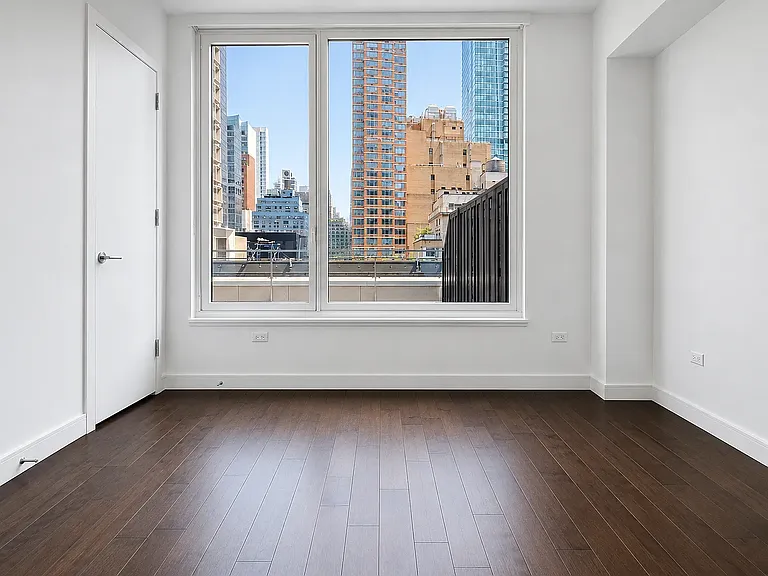 232 E 54th St #10AA — Photo 10