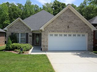 664 Dobson Ct, Kernersville, NC 27284