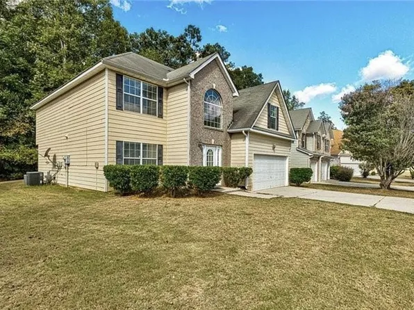 2210 Benidorm Ct, Atlanta, GA 30349