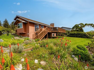 980 Moonraker Drive, Freeland, WA, 98249