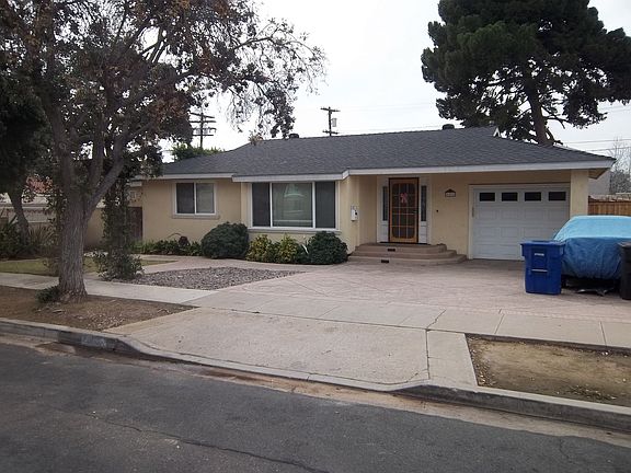 2nd image of 682 Carla Ave