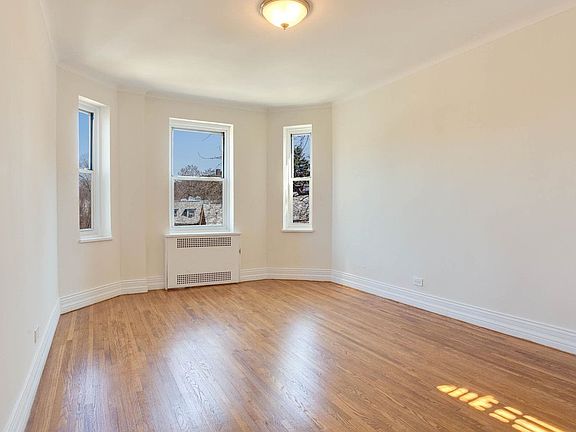 4th image of 34-41 85th St APT 4U